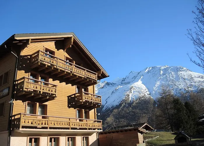 公寓 Laquin 萨斯费